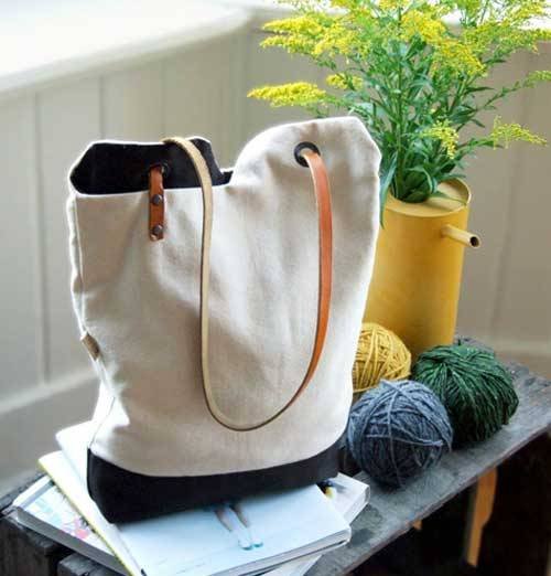 Free Bag Pattern and Tutorial - Minimalist Tote Bag