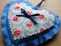 99 Valentine's Day Free Sewing Patterns and Tutorials