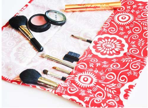 Makeup Brush Roll - Free Sewing Tutorial