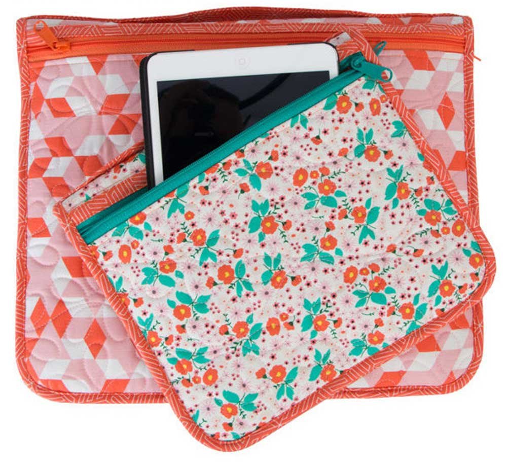 These streamlined zippered organizers are available in two sizes and feature outer and inner pockets.